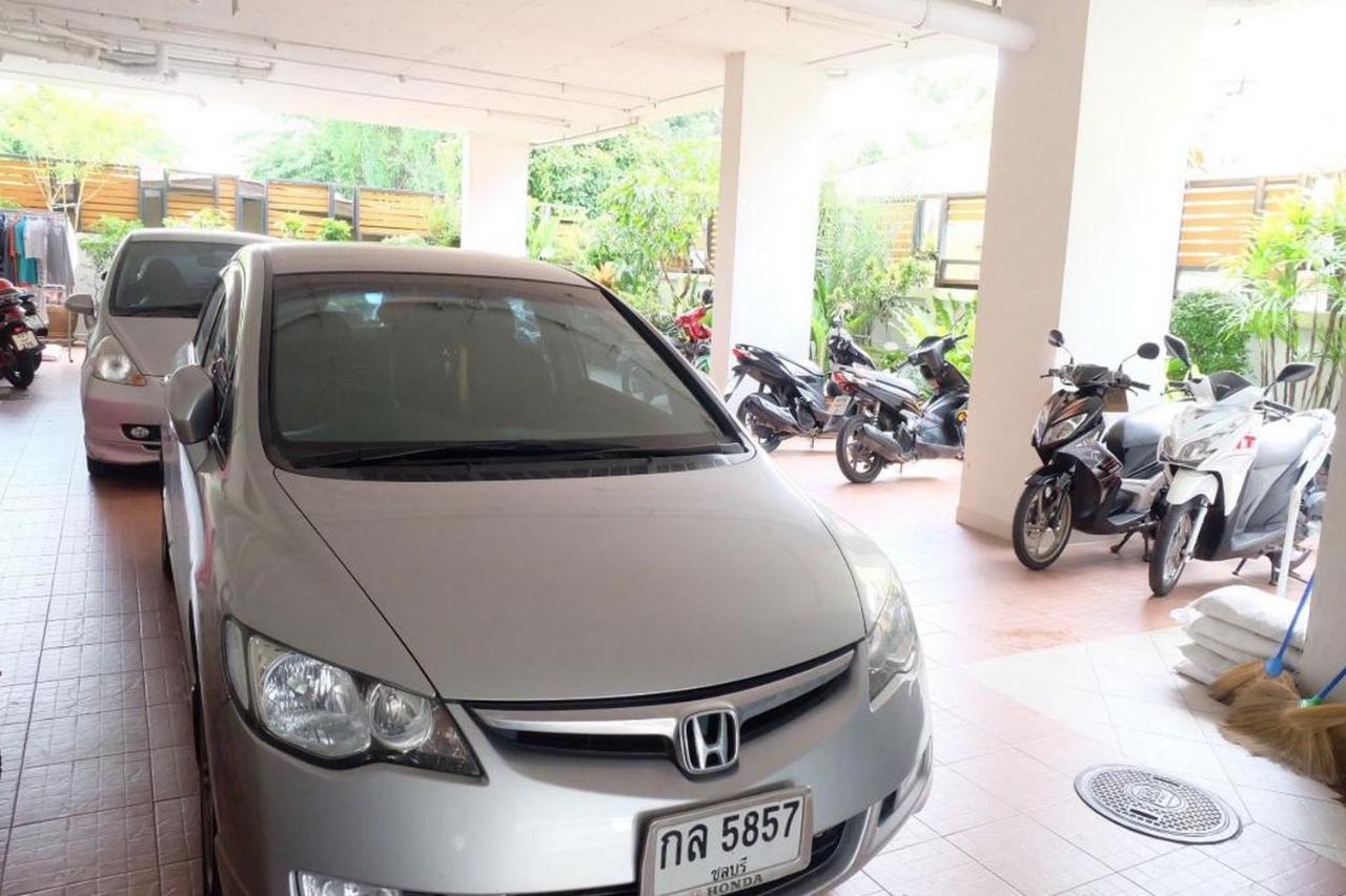 Oyo 1097 Thep Apartment Pattaya Eksteriør billede